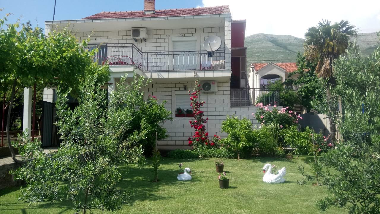 Apartmani Bridge Trebinje Exterior photo
